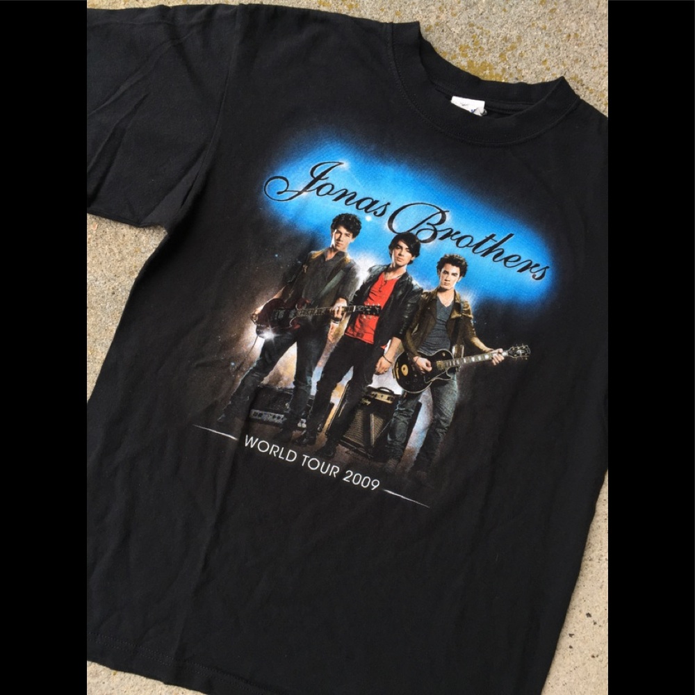 09’ Jonas Brothers Tour Tee🔥🔥🔥